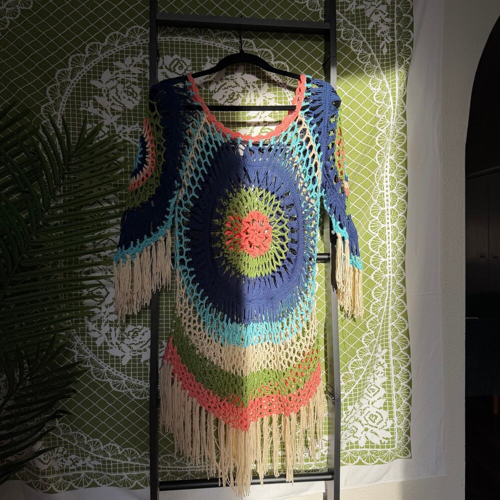 Venus Vintage Crochet Knit Fringe Poncho Tunic Top S/M Boho Festival Multicolor